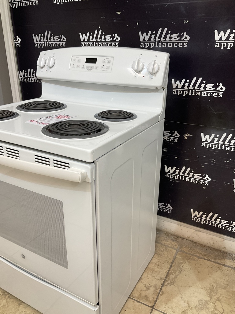 Ge Used Electric Stove 220volts (40/50 AMP) 30inches {no cord} (White)