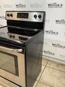 Frigidaire Used Electric Stove 220volts (40/50 AMP) 30inches {no cord} (Stainless steel) 