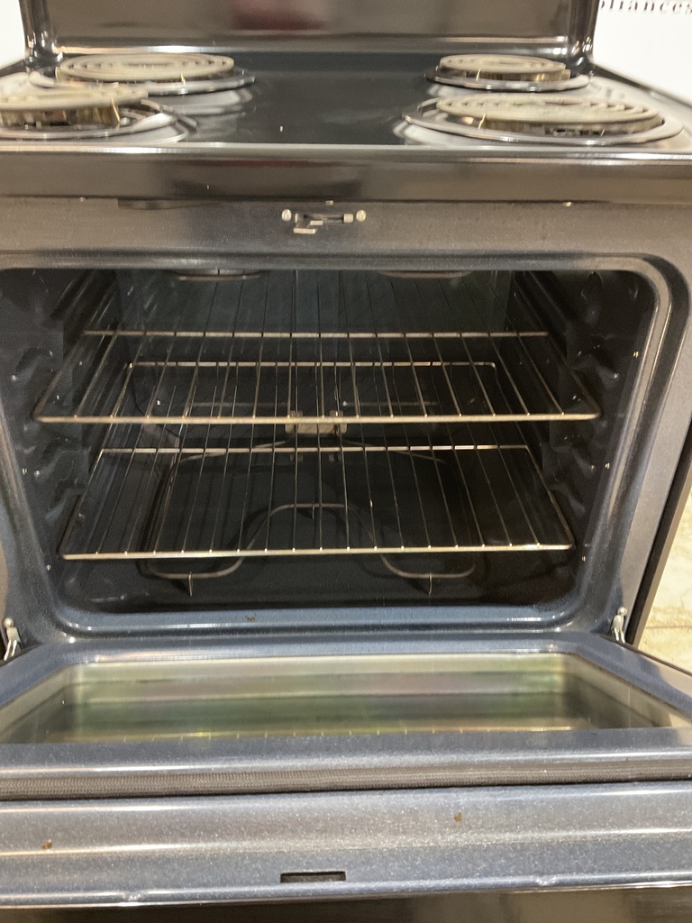 Ge Used Electric Stove 220volts (40/50 AMP) 30inches {4 prong} (Stainless steel) 