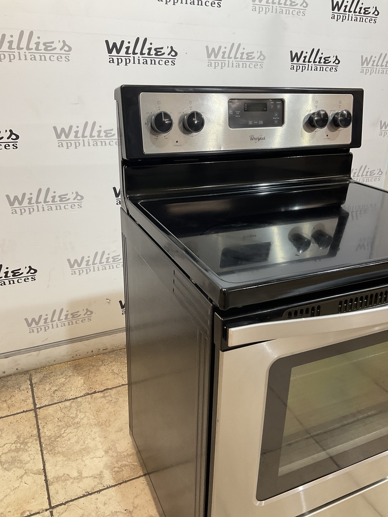 Whirlpool Used Electric Stove 220volts (40/50 AMP) 30inches {4 prong} (Stainless steel) 
