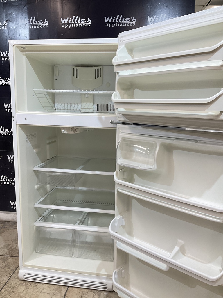 Frigidaire Used Refrigerator Top and Bottom 30x66 (White) 