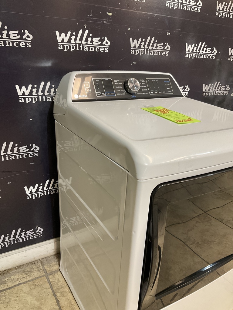 Ge Used Electric Dryer 220volts (30 AMP) 27inches {no cord} (White)  