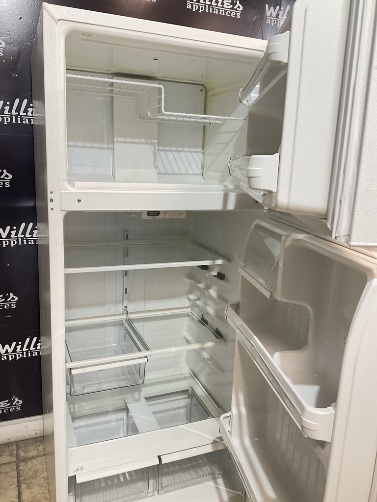 Ge Used Refrigerator Top and Bottom 28x67 (White) 