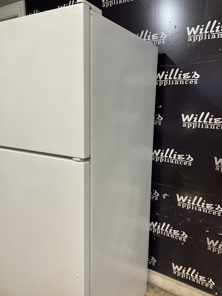 Kenmore Used Refrigerator Top and Bottom 33x66 1/2” (White) 