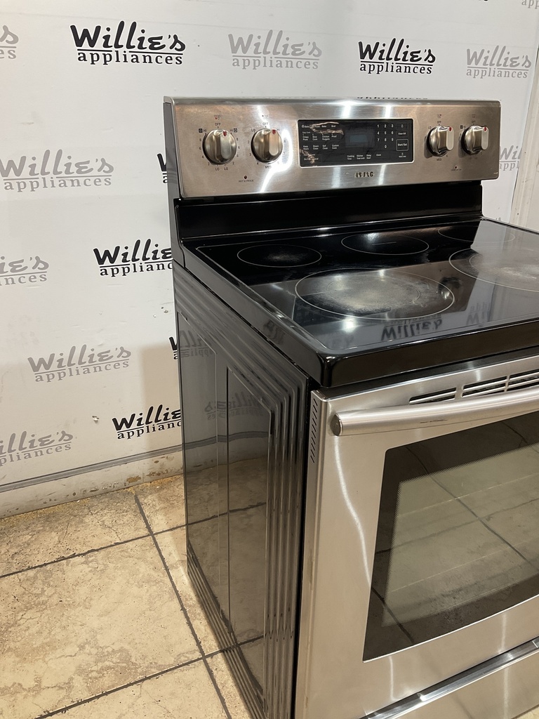 Samsung Used Electric Stove 220volts (40/50 AMP) 30inches {no cord} (Stainless steel) 