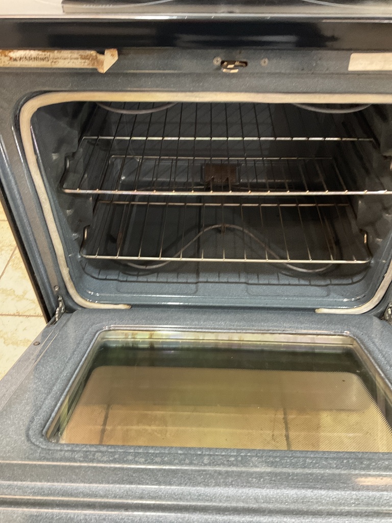 Whirlpool Used Electric Stove 220volts (40/50 AMP) 30inches {no cord} (Stainless Steel) 