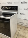 Ge Used Electric Stove 220volts (40/50 AMP) 30inches {no cord} (White/Black) 