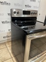Frigidaire Used Electric Stove 220volts (40/50 AMP) 30inches {no cord} (Stainless steel) 