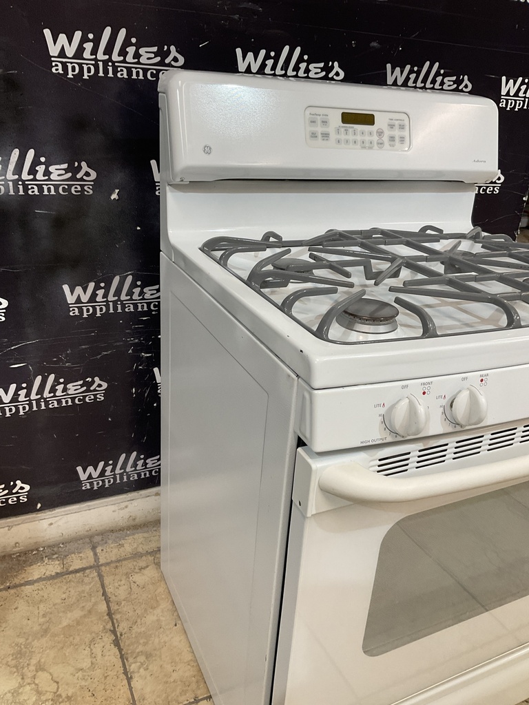Ge Used Natural Gas Stove 30inches (White) 