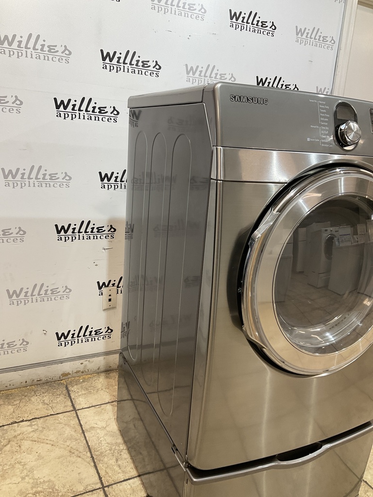 Samsung Used Electric Dryer 220volts (30 AMP) 27inches {no cord} (Grey) 