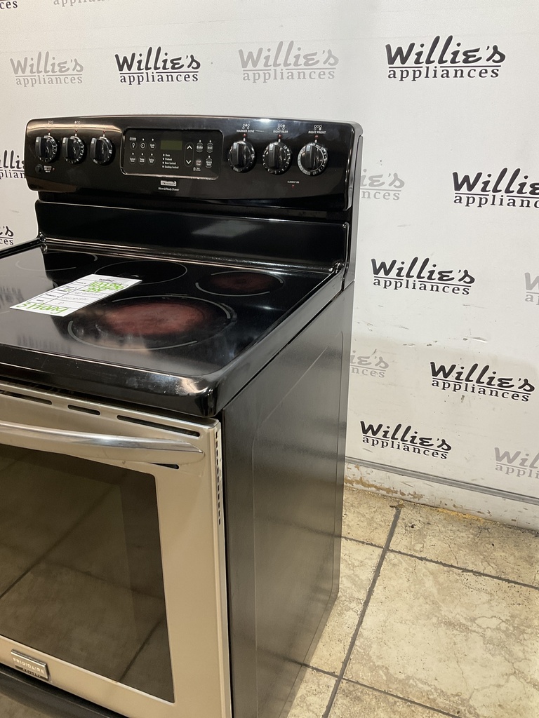 Kenmore Used Electric Stove 220volts (40/50 AMP) 30inches {3 prong} (Stainless steel) 