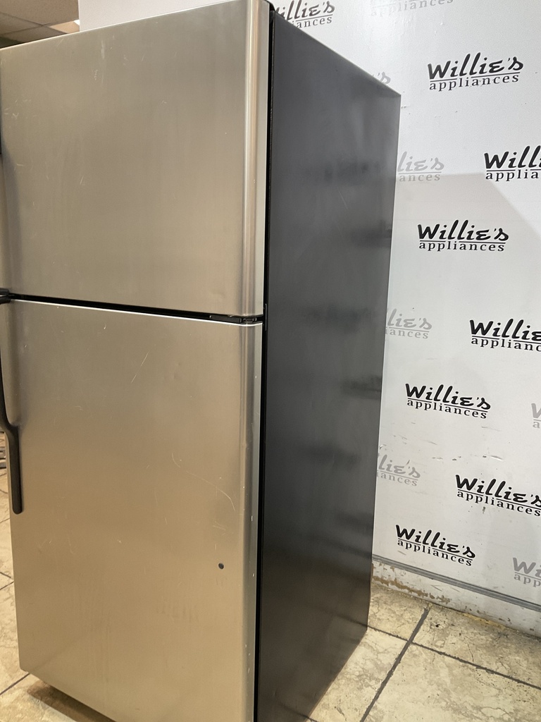 Ge Used Refrigerator Top and Bottom 30x66 1/2