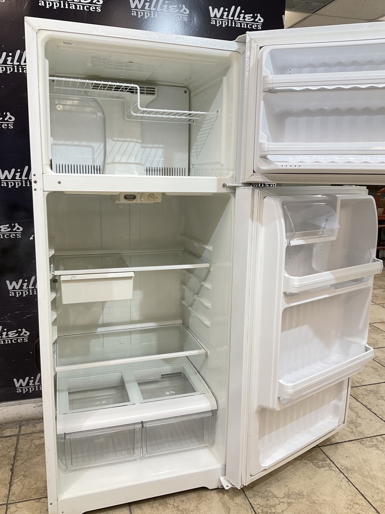 Hotpoint Used Refrigerator Top and Bottom 28x67 1/2” (White) 