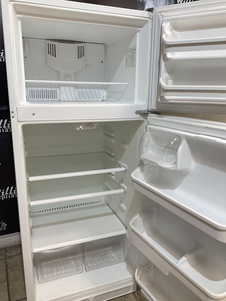 Frigidaire Used Refrigerator Top and Bottom 28 1/2” x 64 1/2” (White) 