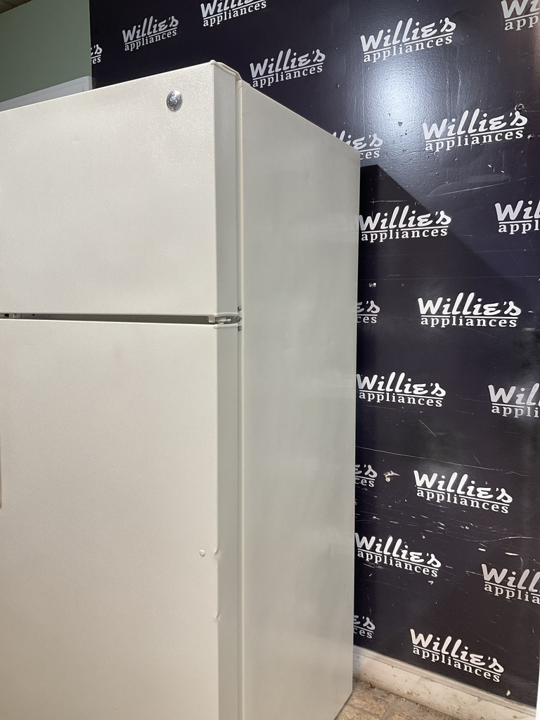 Ge Used Refrigerator Top and 28x67 (Bisque) 