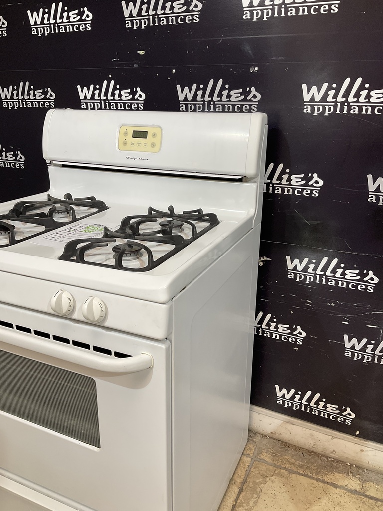 Frigidaire Used Natural Gas Stove 30inches (White) 