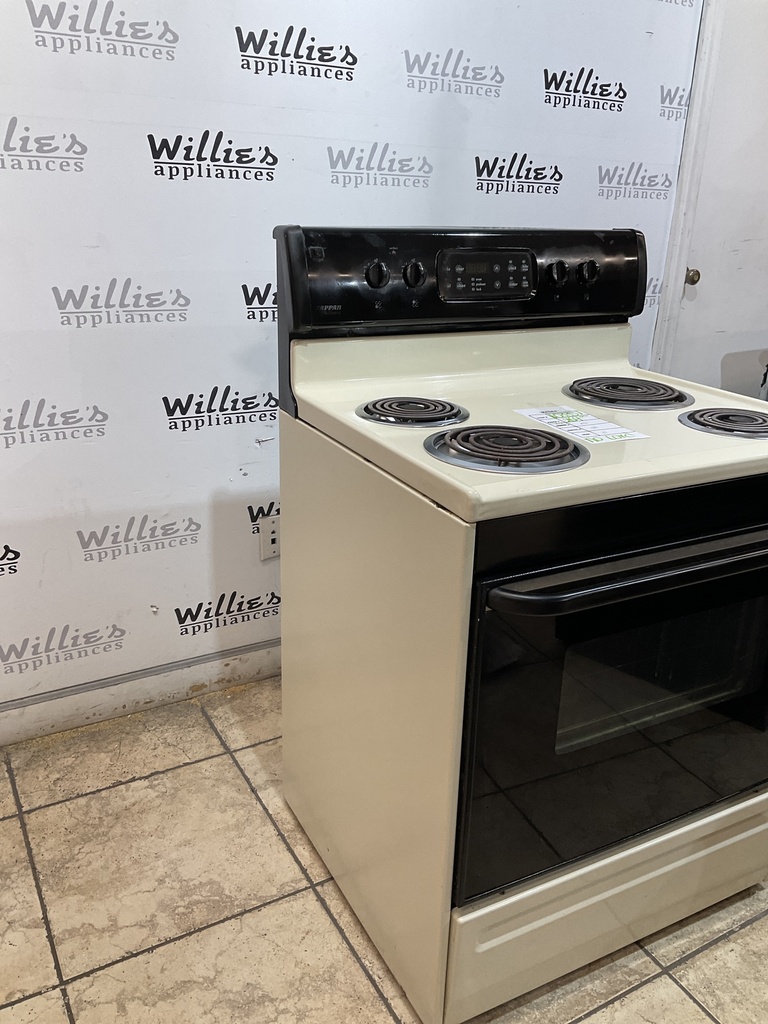 Tappan Used Electric Stove 220volts (40/50 AMP) 30inches {no cord} (Bisque /Black) 