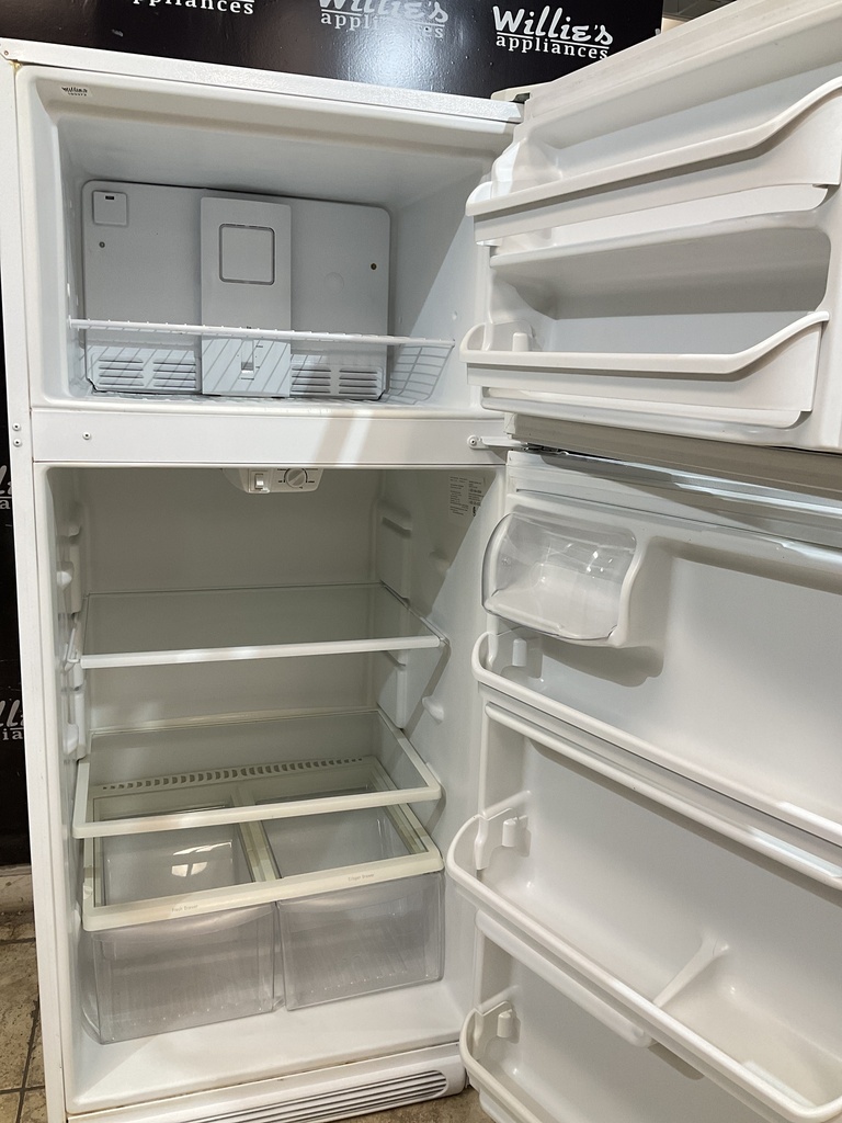 Frigidaire Used Refrigerator Top and Bottom 30x66 (White) 