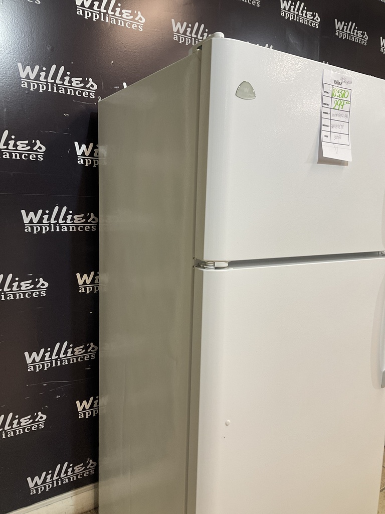 White Westinghouse Used Refrigerator Top and Bottom 30x66 (White) 