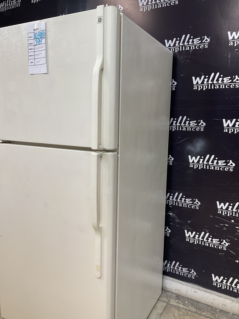 Ge Used Refrigerator Top and Bottom 30x66 1/2” (Bisque) 