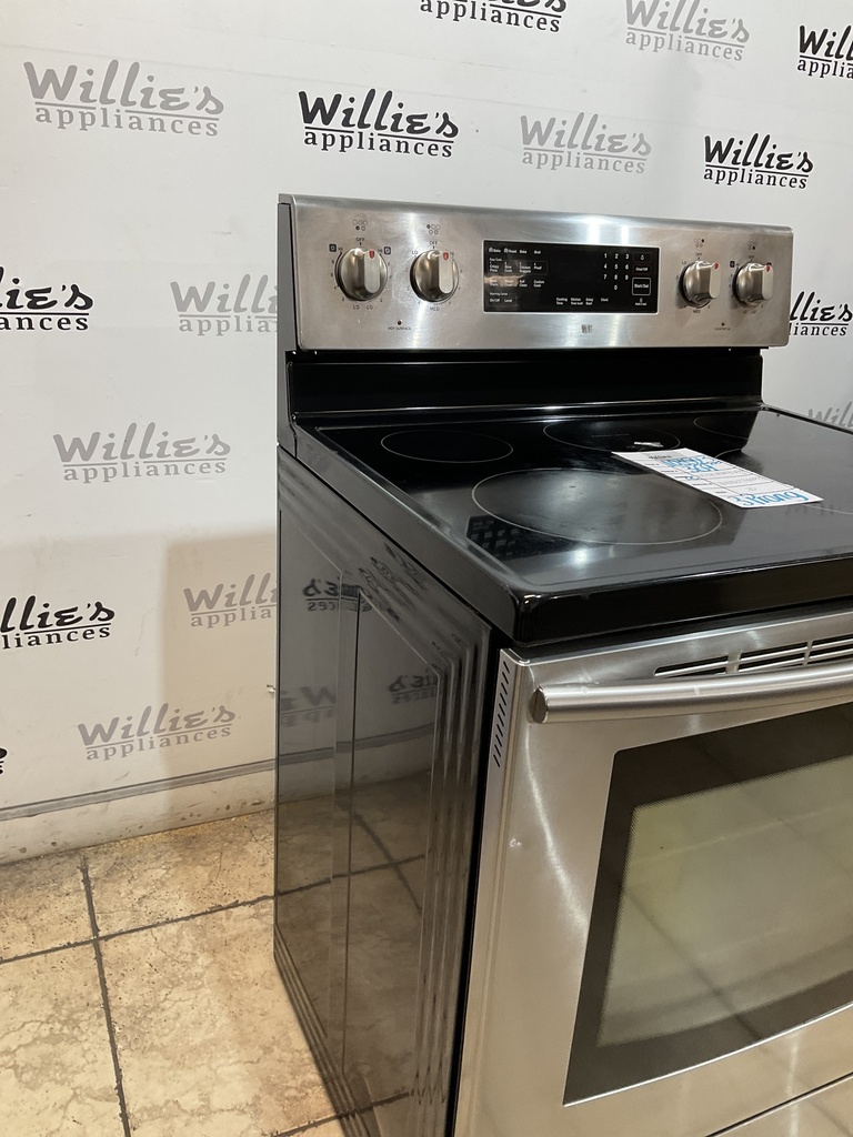 Samsung Used Electric Stove 220volts (40/50 AMP) 30inches {3 prong} (Stainless steel) 