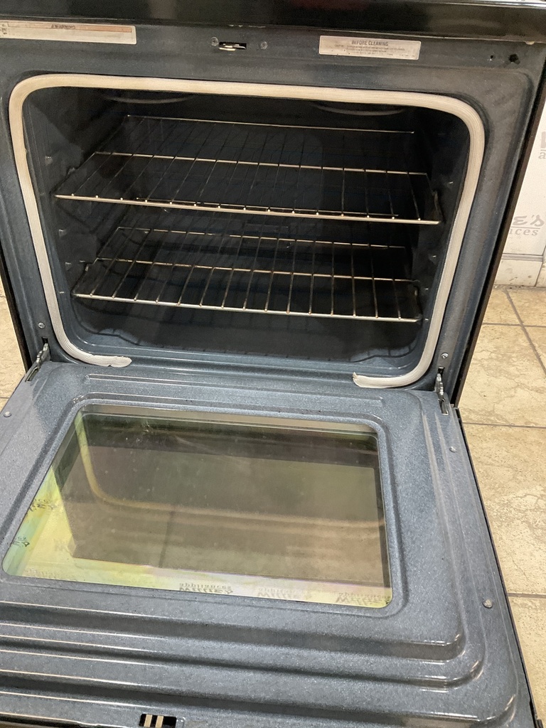 Whirlpool Used Electric Stove 30inches {3 prong} 