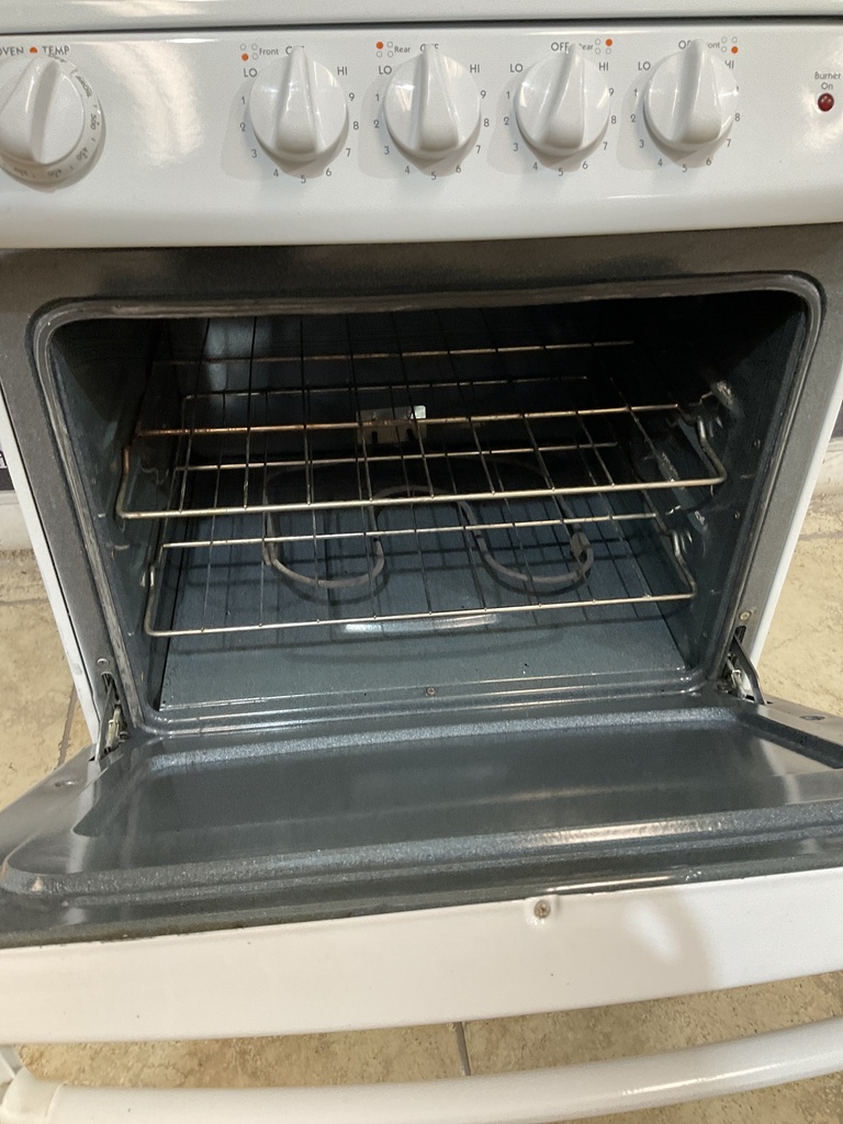 Hotpoint Used Electric Stove 24inches {4 prong} 
