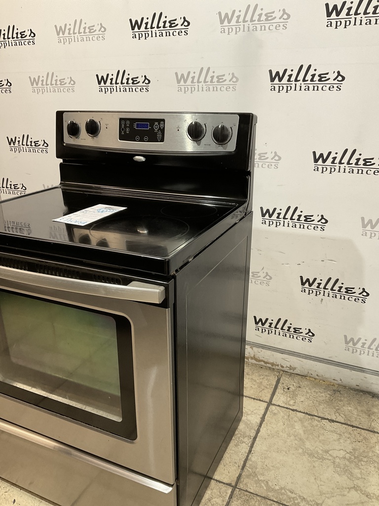Whirlpool Used Electric Stove 220volts (40/50 AMP) 30inches {3 prong} (Stainless steel) 