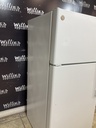 Ge Used Refrigerator Top and Bottom 28x61 1/2” (White) 