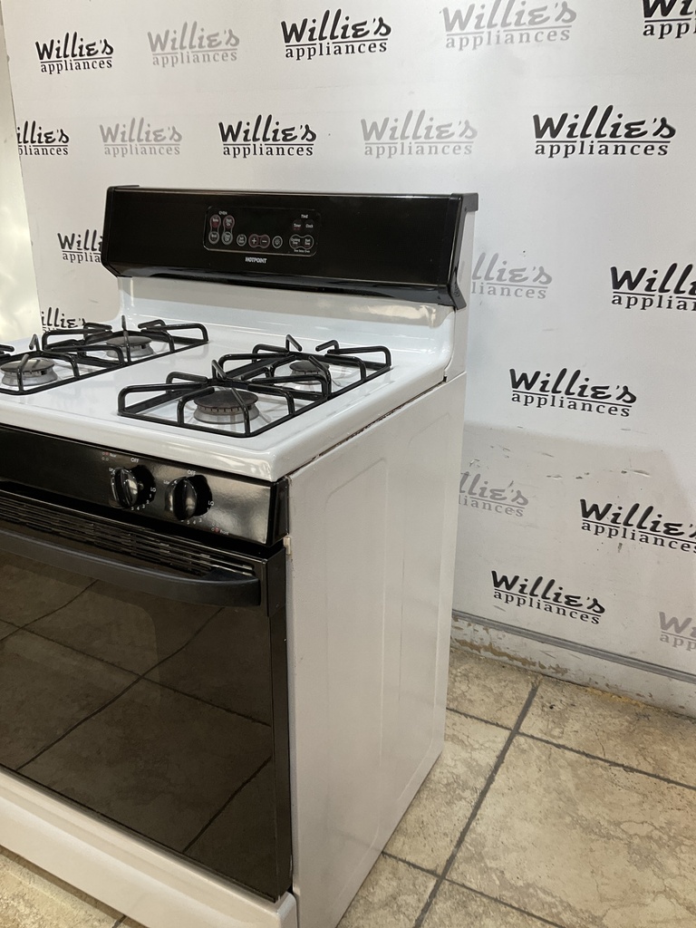 Hotpoint Used Natural Gas Stove 30inches (White/Black) 
