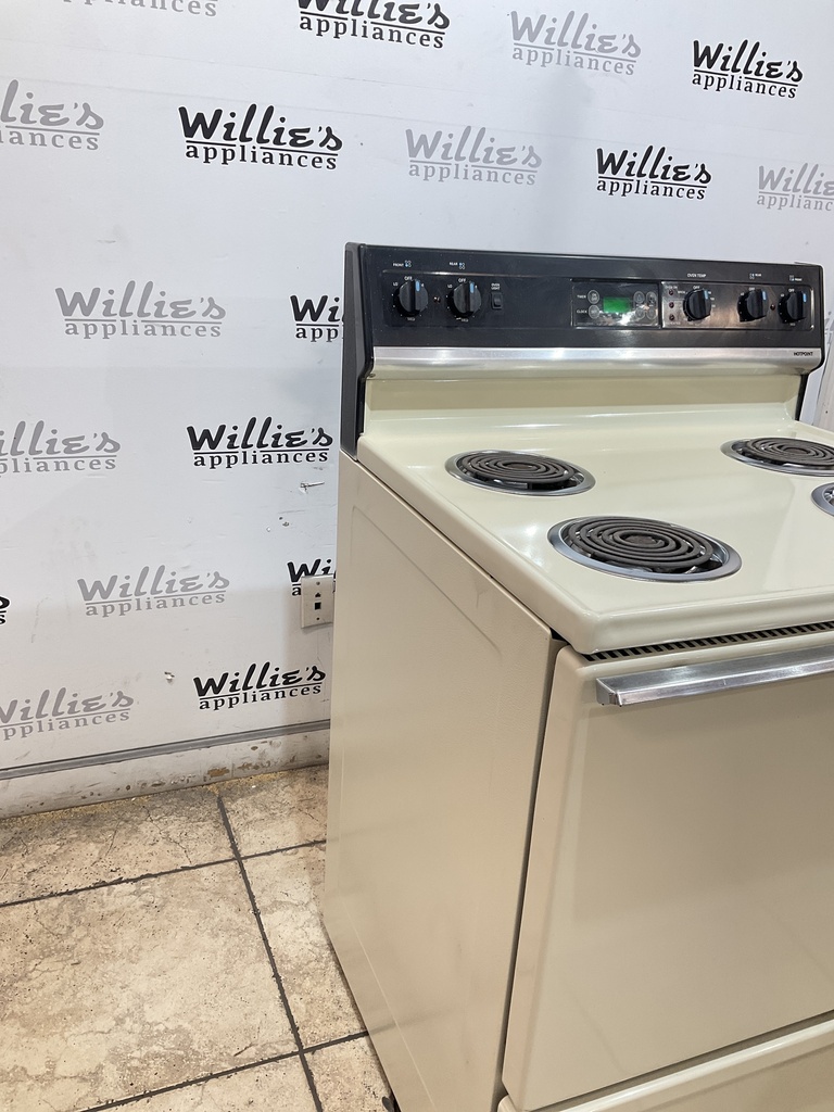 Hotpoint Used Electric Stove 220volts (40/50 AMP) 30inches {no cord} (Bisque/Black)