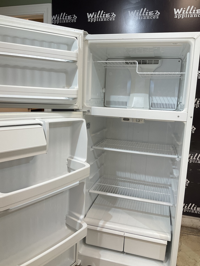 Hotpoint Used Refrigerator Top and Bottom 28x64 1/2” (White) 