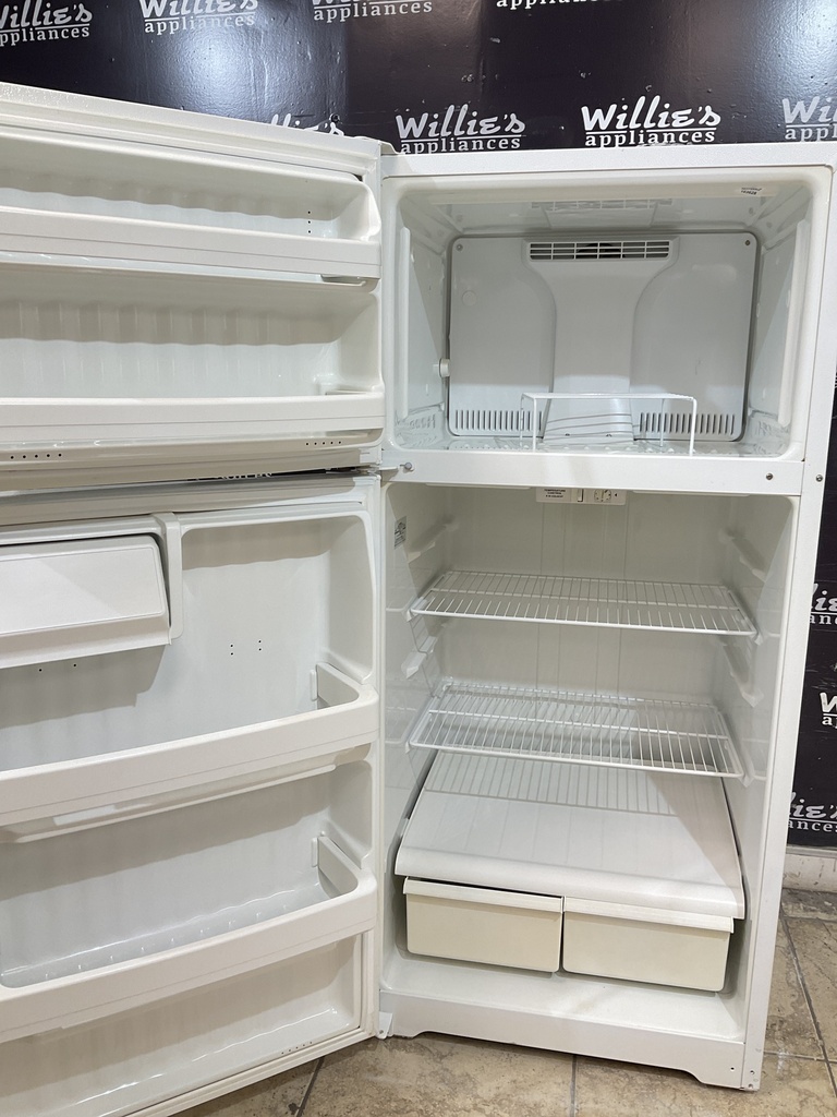 Hotpoint Used Refrigerator Top and Bottom 28x61 1/2” (Bisque) 