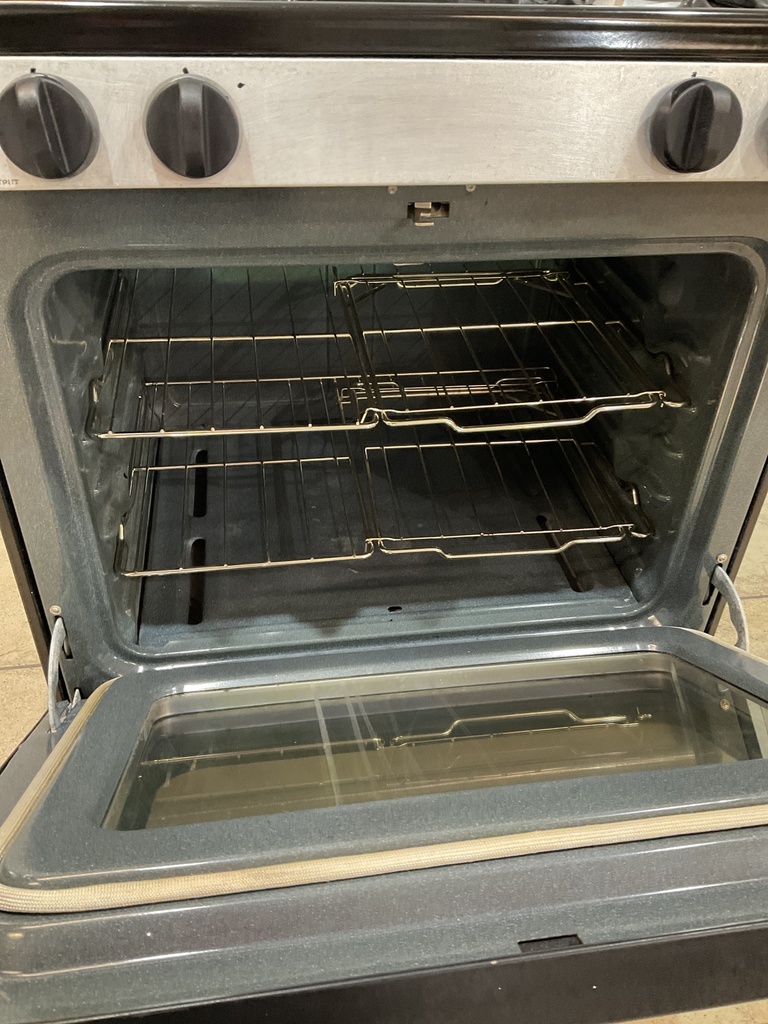 Ge Used Gas Propane Stove 30inches (Stainless Steel ) 