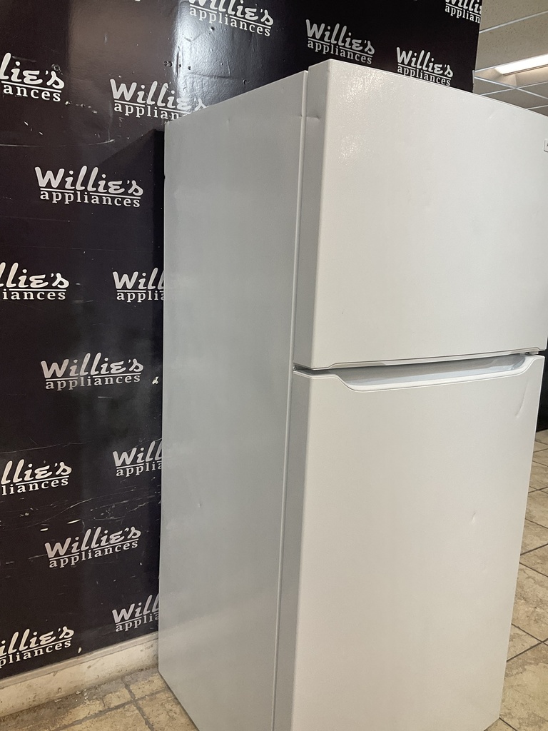 Frigidaire Used Refrigerator Top and Bottom 30x66 (White) 