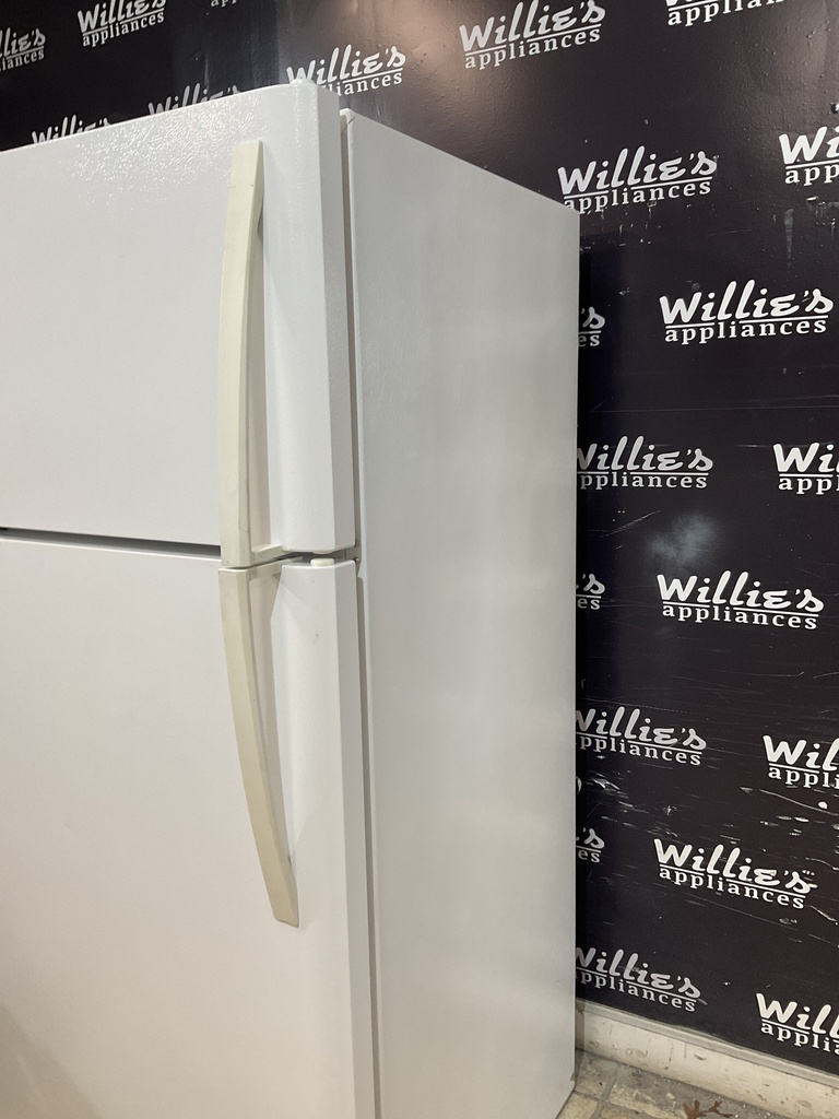 Kenmore Used Refrigerator Top and Bottom 30x65 1/2 (white) 