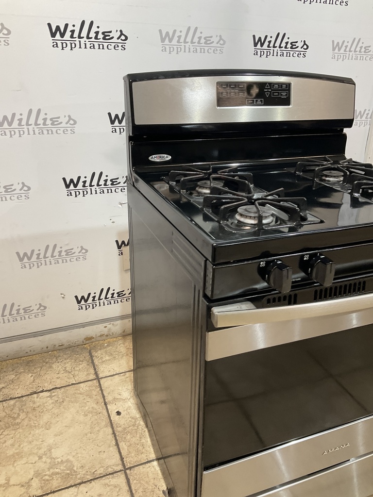 Amana  Used Natural Gas Stove 