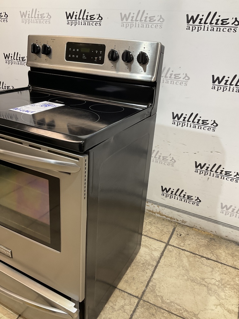 Frigidaire Used Electric Stove 30inches {no cord} 