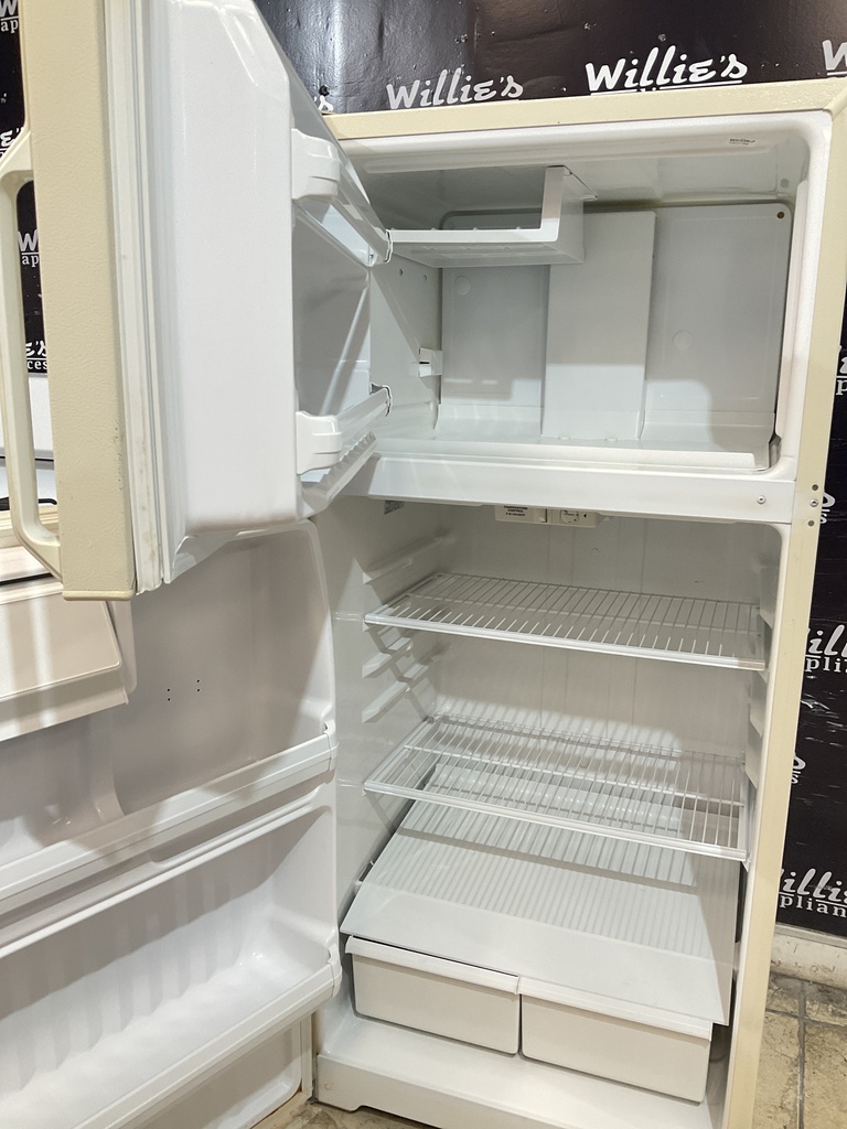 Ge Used Refrigerator Top and Bottom 28x61 1/2” (Bisque) 
