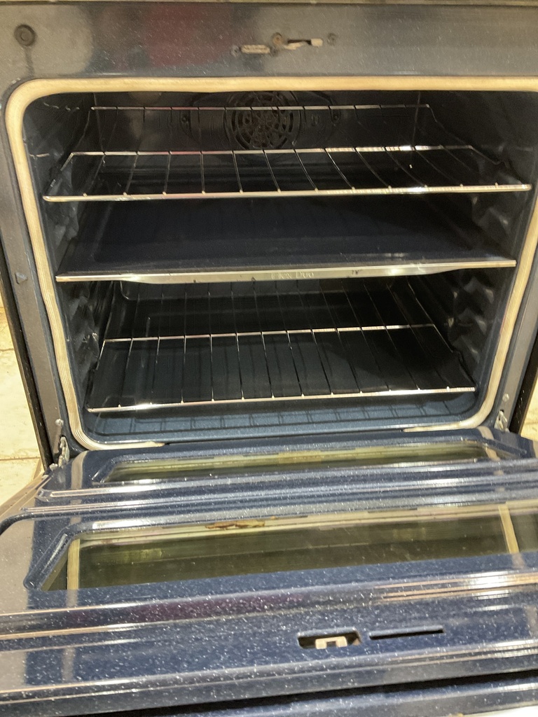 Samsung Used Electric Stove Double Oven 220volts (40/50 AMP) {no cord} (Stainless Steel) 