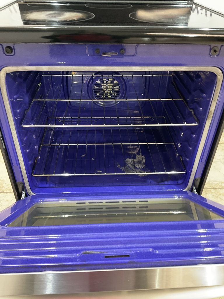 Lg Used Electric Stove 220volts (40/50 AMP) 30inches {no cord} (Stainless steel) 