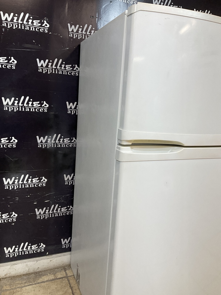 Kenmore Used Refrigerator Top and Bottom 33 1/2” x66 (White) 