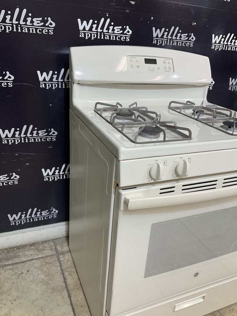 Ge Used Natural Gas Stove 30inches (Bisque) 