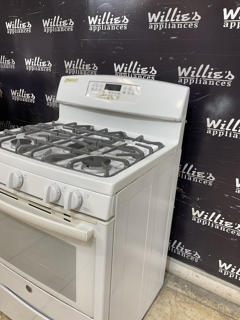 Ge Used Gas Propane Stove 30inches (White) 