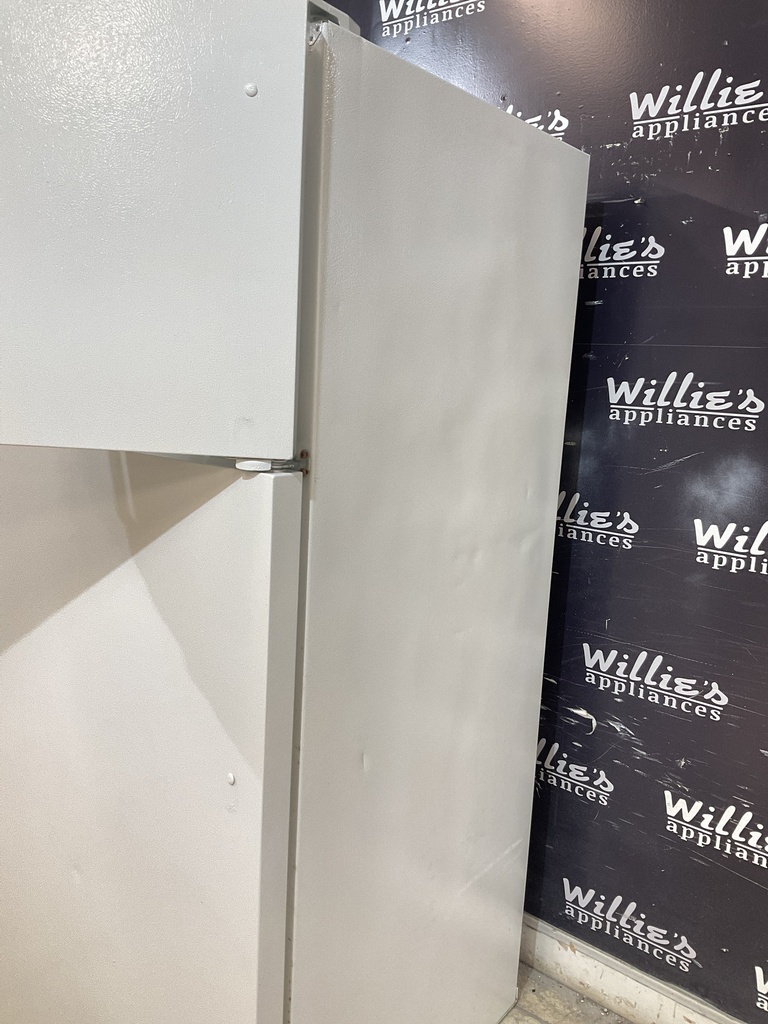 Frigidaire Used Refrigerator Top and Bottom 28x64 1/2” (White) 