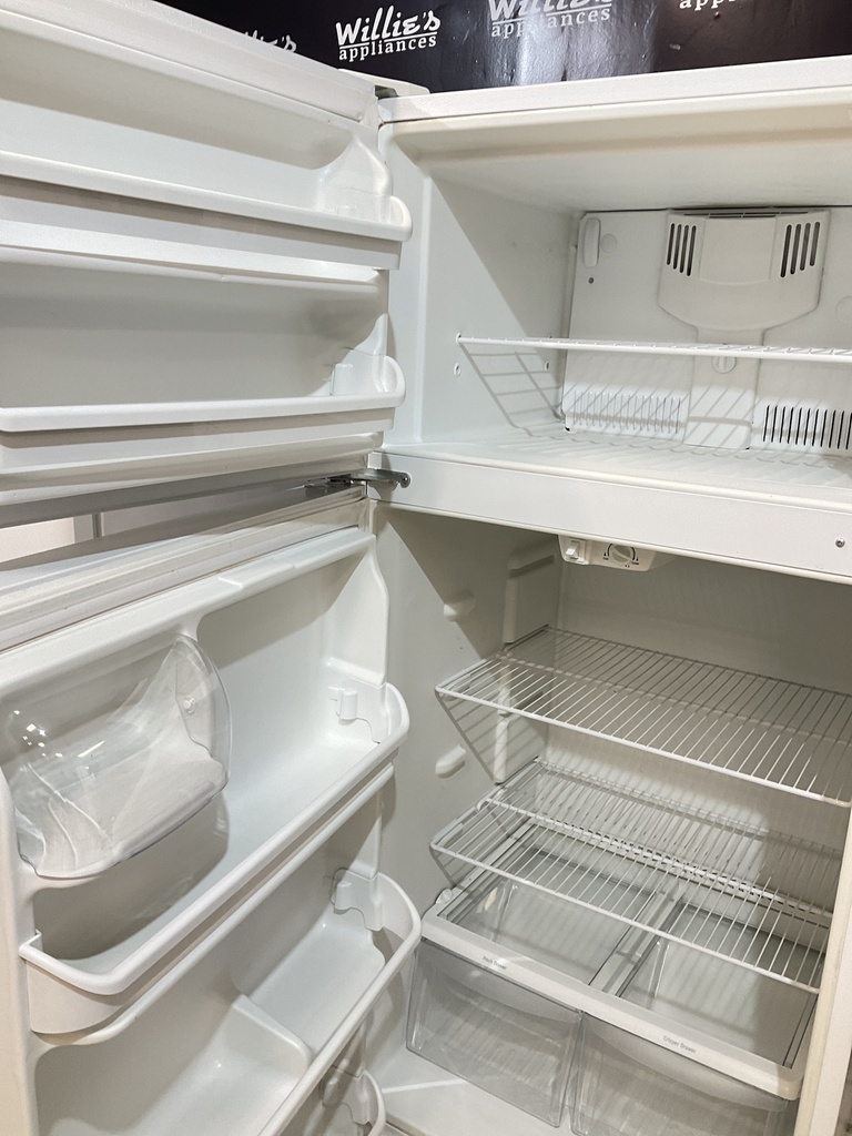 Frigidaire Used Refrigerator Top and Bottom 30x66 (White)