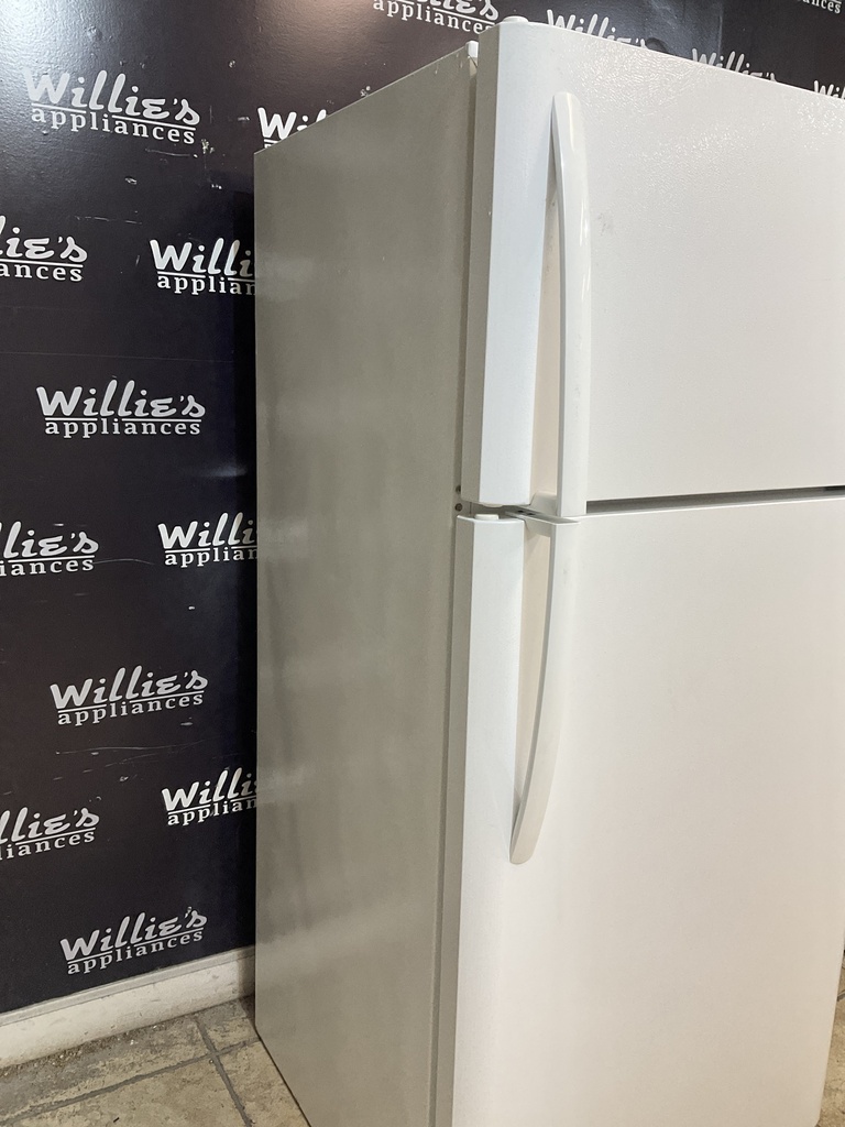 Frigidaire Used Refrigerator Top and Bottom 30x65 1/2” (White) 
