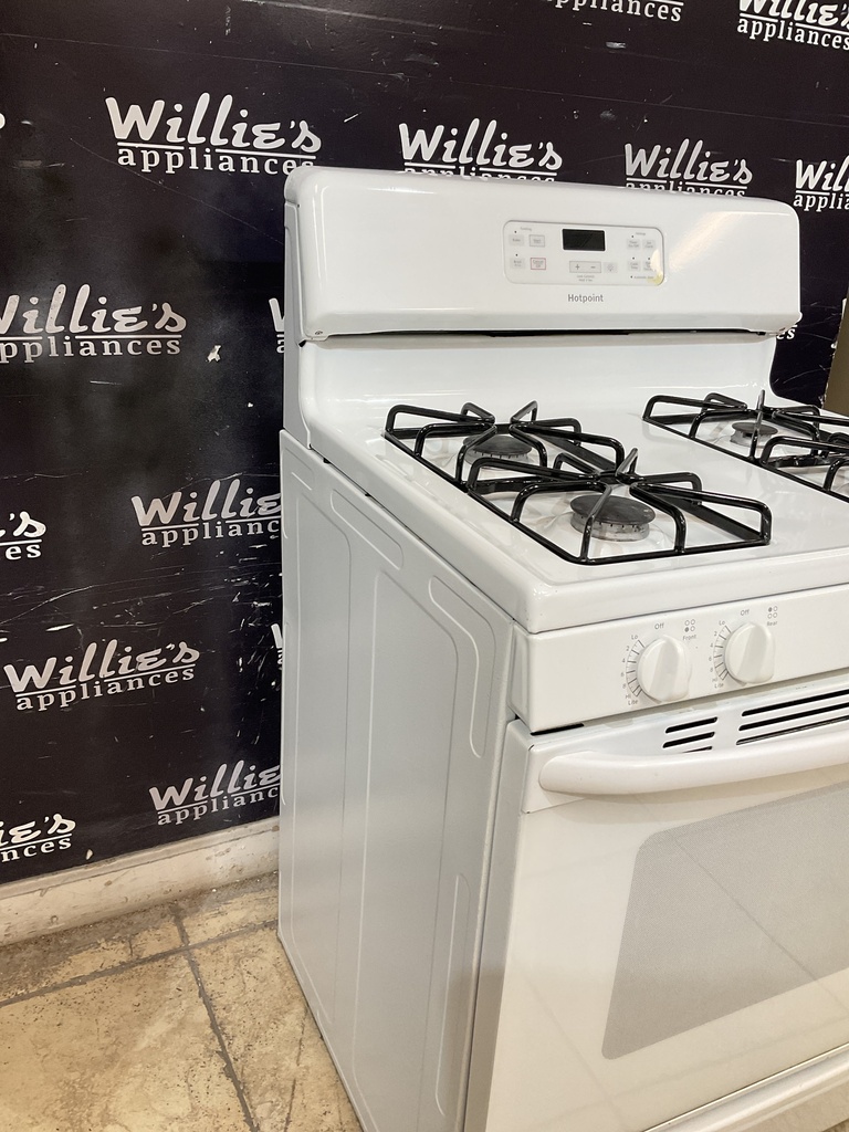Hotpoint Used Natural Gas Stove 30inches (White) 