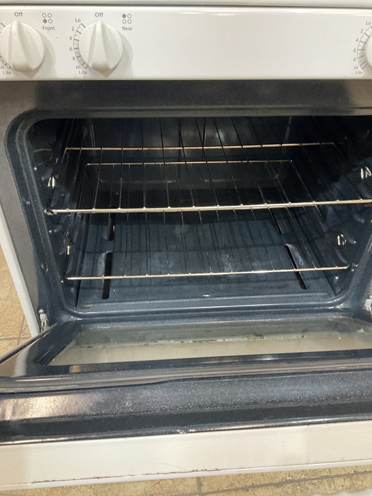 Hotpoint Used Natural Gas Stove 30inches (White) 