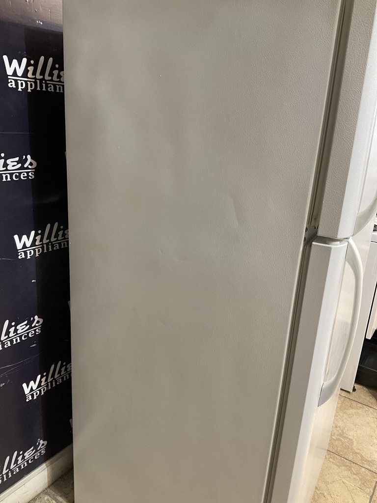 Frigidaire Used Refrigerator Top and Bottom 30x66 (White) 